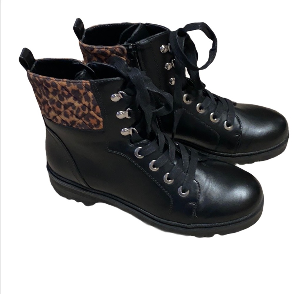 NWT NINE WEST black leopard Boots size 7.5